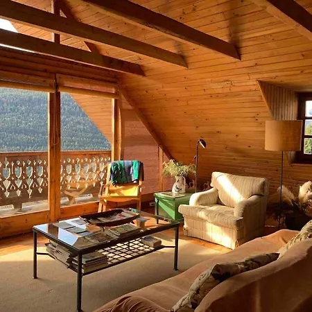 Holiday home La Antigua Rectoria. Mont